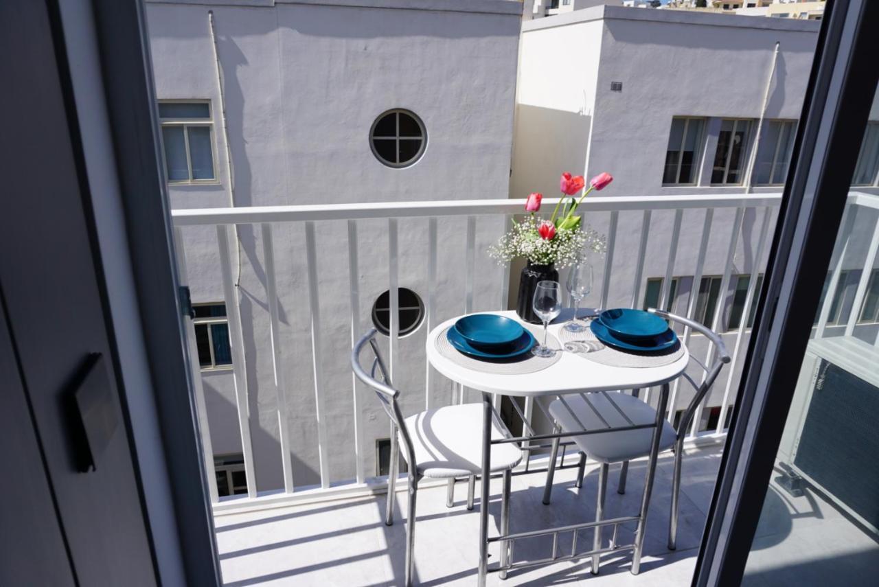 Korzo Suites Gzira Buitenkant foto