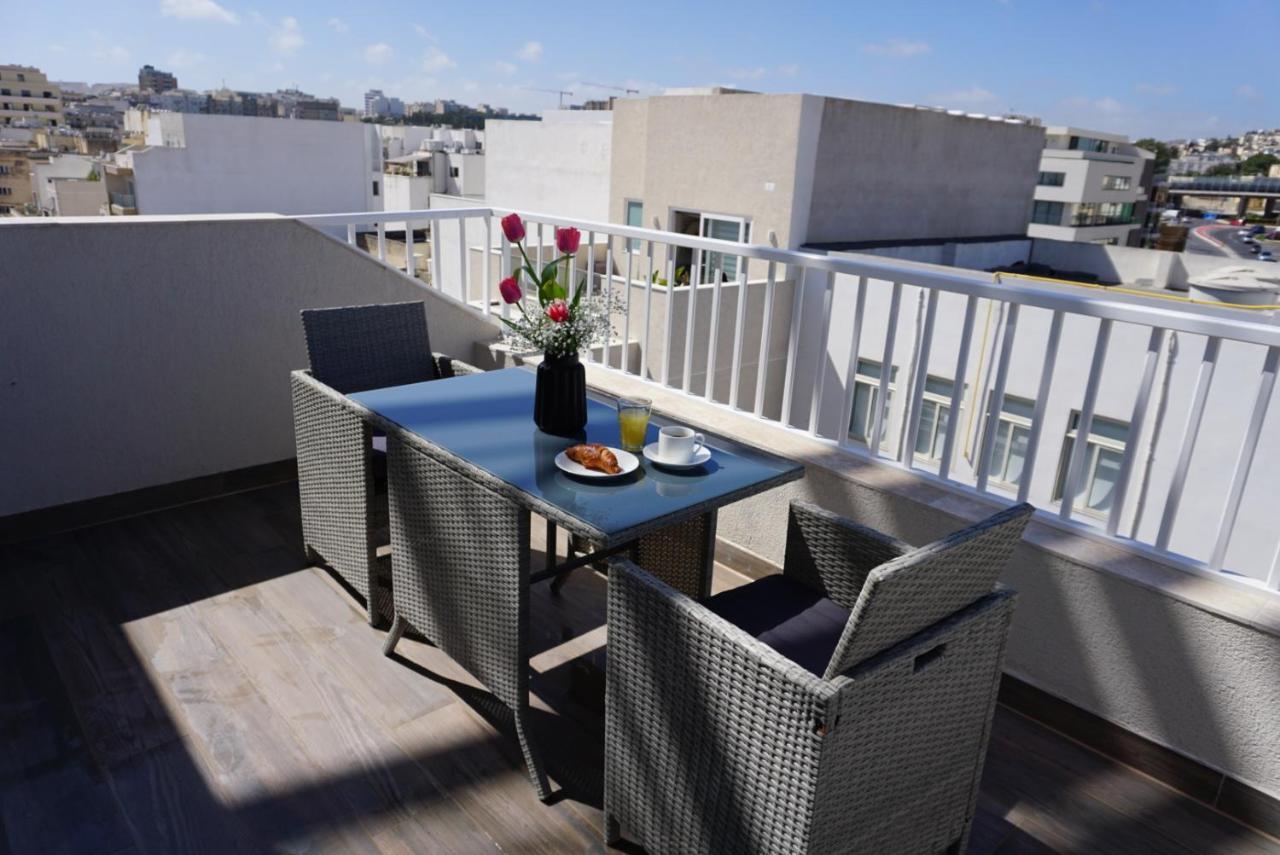 Korzo Suites Gzira Buitenkant foto
