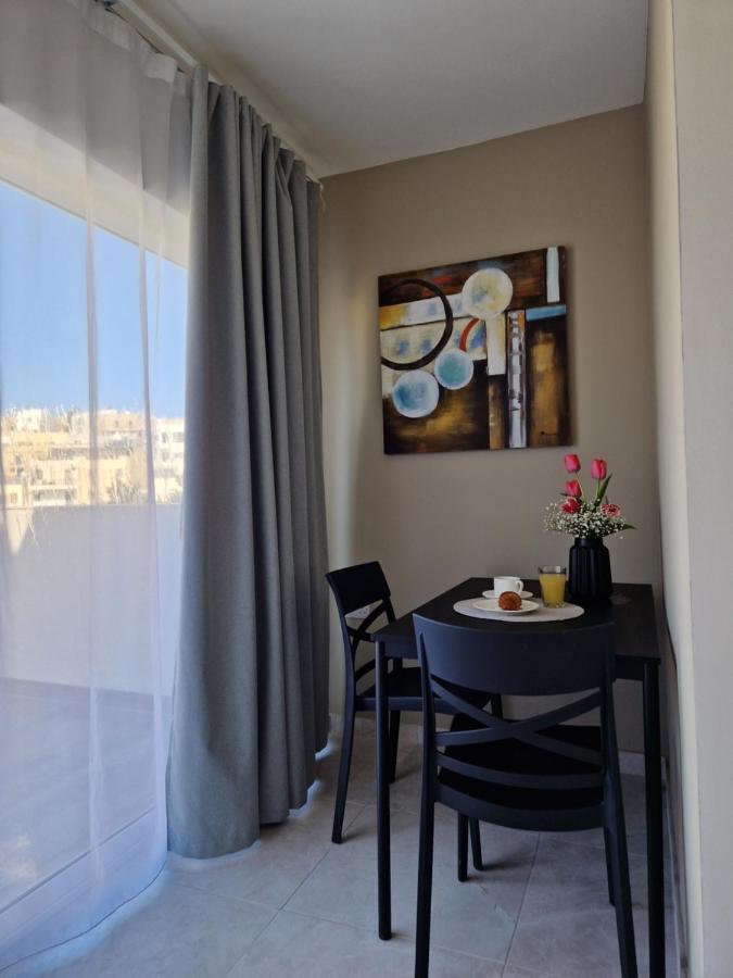 Korzo Suites Gzira Buitenkant foto