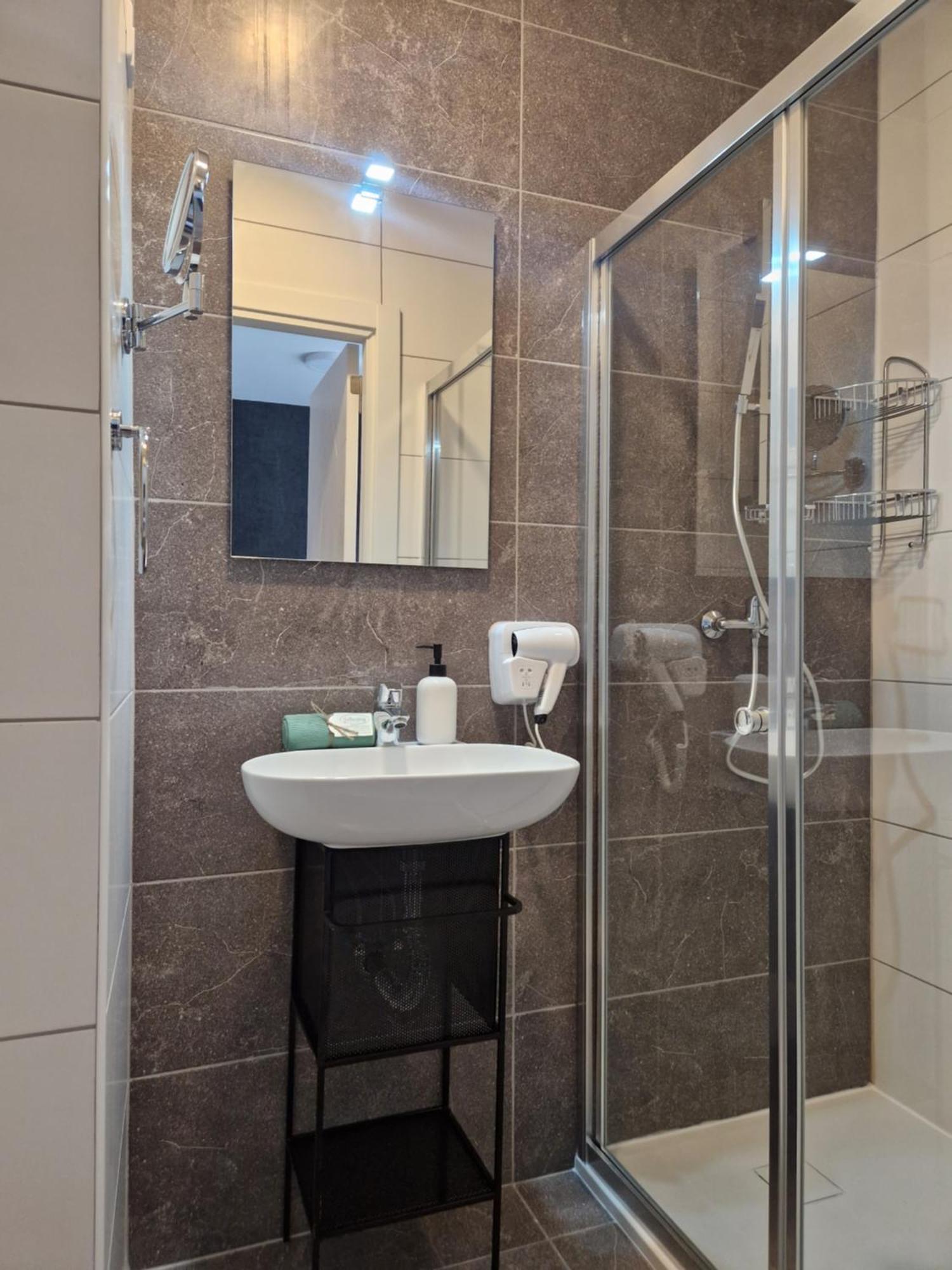 Korzo Suites Gzira Buitenkant foto
